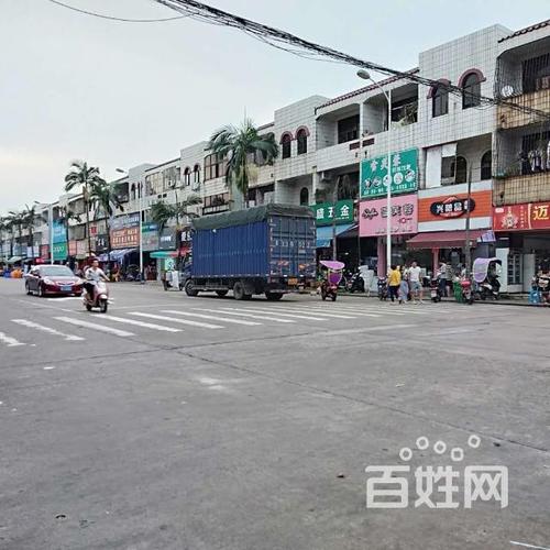 三乡平东俱乐部商铺125方售93万