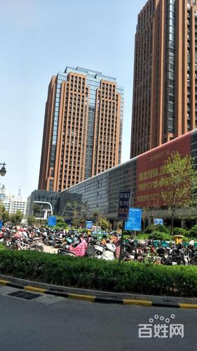 金成时代广场火爆开售!新推出20平左右的小面积房源