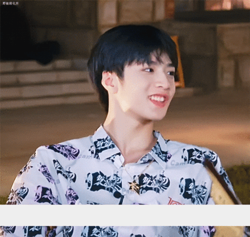 有i身材i舞担的可以看看我们时代少年团tnt忙内刘耀文