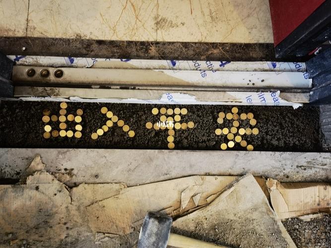 66个硬币摆成出入平安