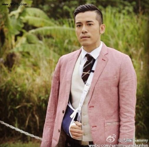 使徒行者沈震轩演卧底跌伤致右手骨裂原定由另一艺人演