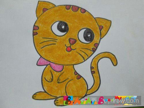 step 5,选择土黄色的油画棒对猫咪的身体进行浓涂.