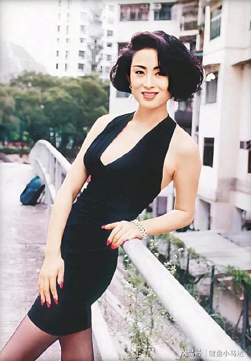 张敏1968年出生在上海中国香港女演员