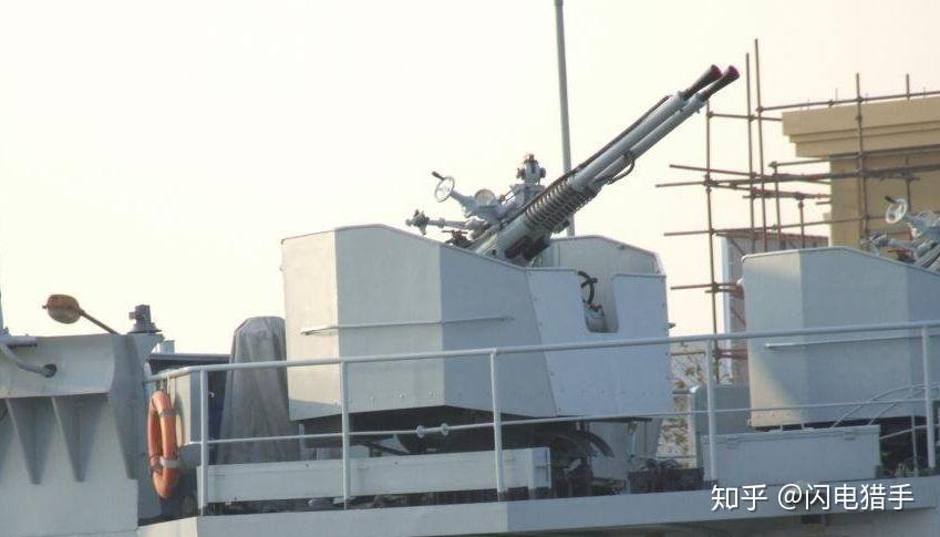 61式双管37毫米舰炮产量较大,大量装备早期的国产护卫舰,扫雷舰,炮艇