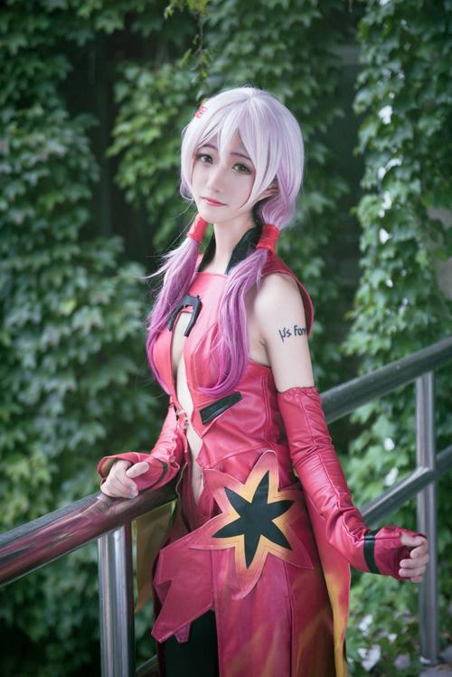 罪恶王冠楪祈cosplay