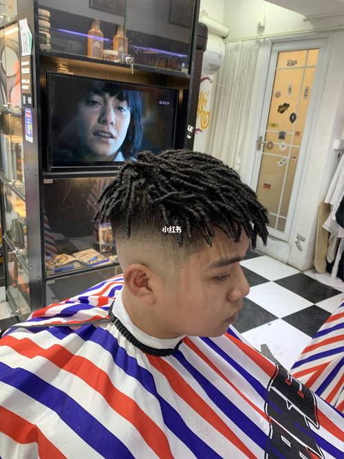 广州男士发型潮流发型黑人烫,脏辫,非洲辫90_黑人烫