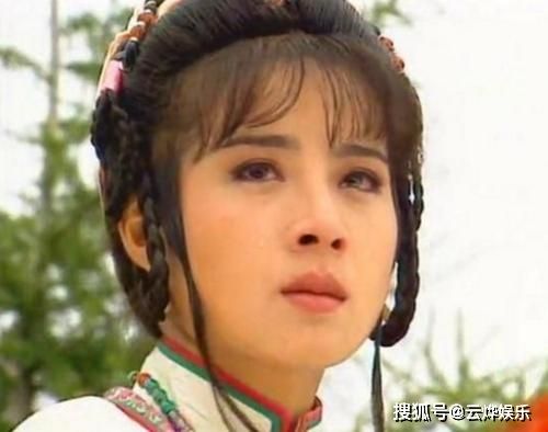 琼女郎岳翎情路坎坷,与分手7年前男友,一起出演《哑巴