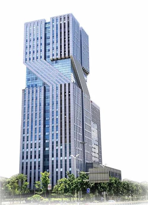 日报社(集团)党组书记,社长张宗云,省委办公厅副主任周宽奋等参加调研