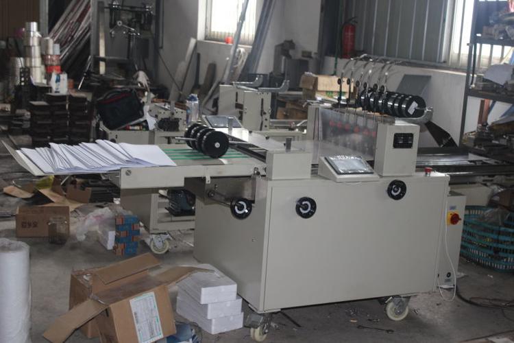 全自动骑马钉装订机