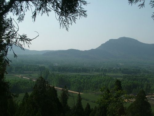 转载肥城市孙伯镇毛公山岈山