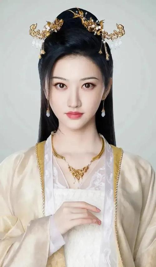景甜新剧造型新鲜出炉