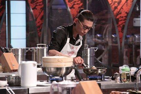 电驴大全 综艺 顶级厨师 第一季 图片 > 查看图片 关注更新动态 已