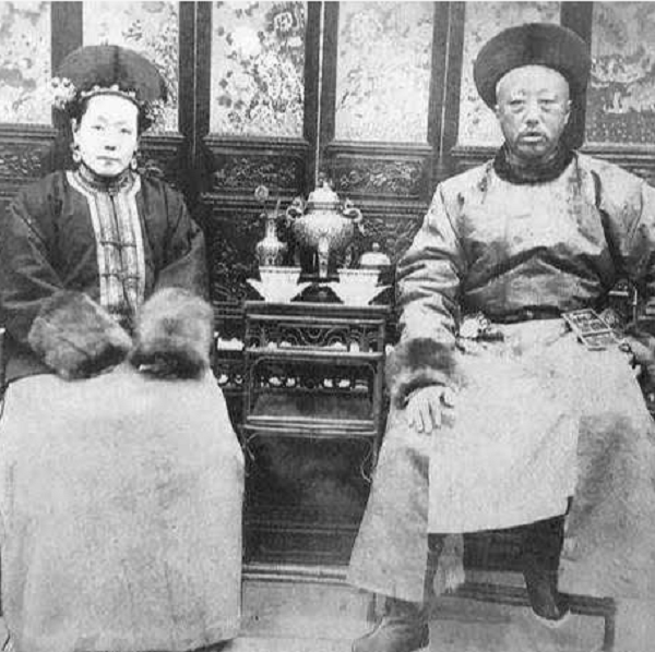 1/ 12 爱新觉罗·奕譞,道光帝第七子.清朝第一代醇亲王.