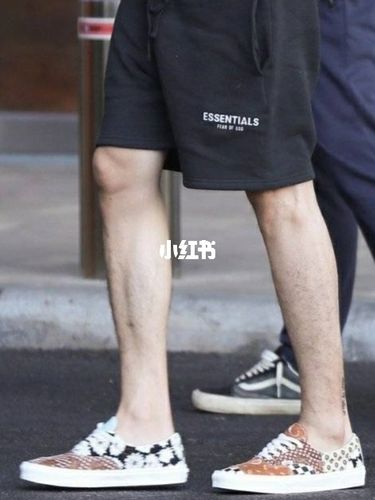 吴亦凡细节特写/腿毛_吴亦凡_娱乐_明星娱乐资讯