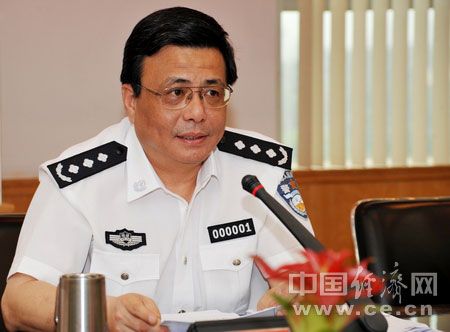 资料福建省人大秘书长牛纪刚简历图