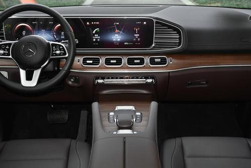 2021款奔驰gle 350 e 4matic 智享版