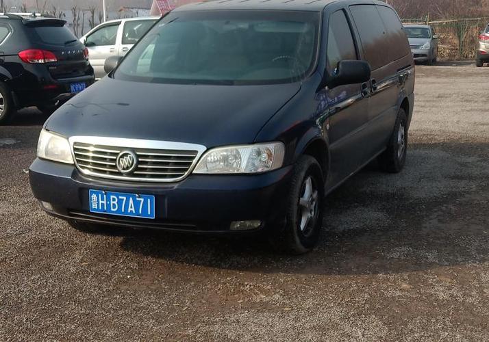 【淄博】2010年12月 别克gl8 2008款 ct2 2.5l 自动 舒适版8座 自动档