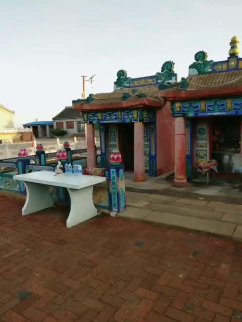 辽宁朝阳喀左羊角沟乡下稠沟玉皇庙欢迎有善男信女永结佛缘啊弥勒佛 2