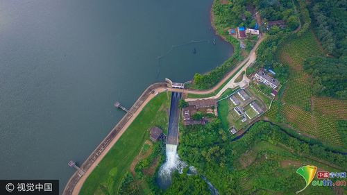 2017年10月14日,海南文昌蓬莱镇石壁水库,水库提前预泄,降低水位.