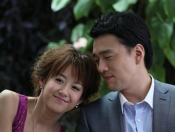 张子萱凭失恋33天走红,如今成话题王,也是奇女子