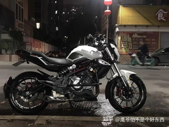 贝纳利蓝宝龙302s黄龙300怎么样