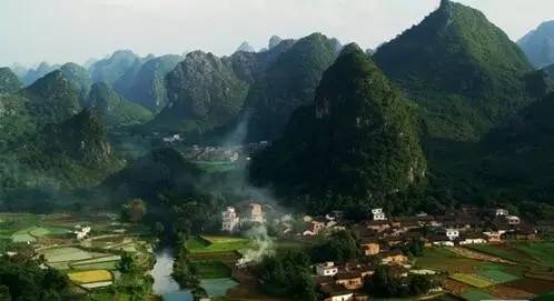 桂林市恭城县莲花镇红岩村