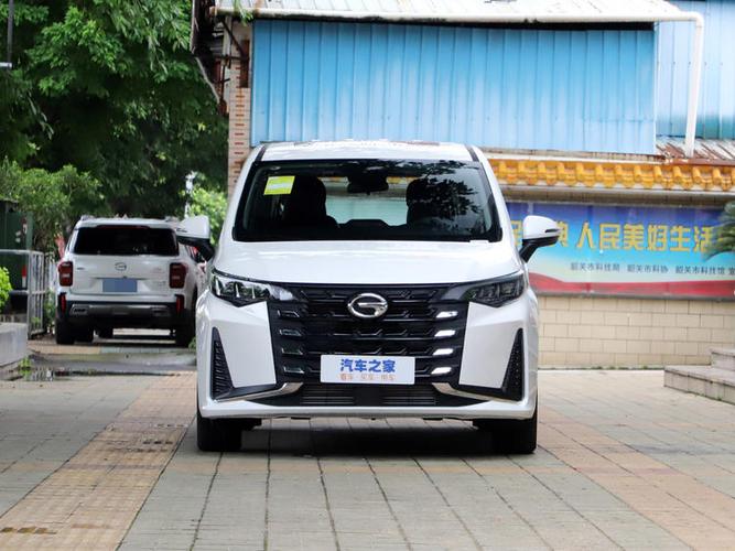 5月上市新车全新传祺m6pro外观大气动力输出充沛