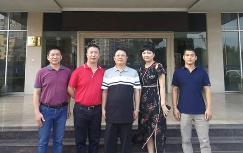 石狮市委副书记庄玉海莅临我会常务副会长单位数康集团参观指导