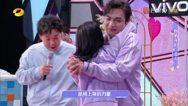 如何评价景甜和张彬彬在快乐大本营中的表现