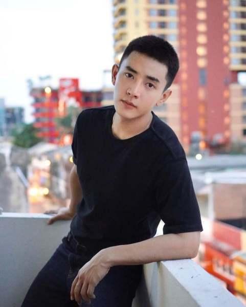 男生怎么穿衣才能看起来很阳光帅气