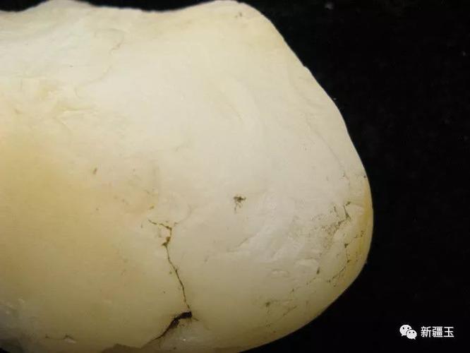 新疆金丝玉的来历,鉴别与收藏