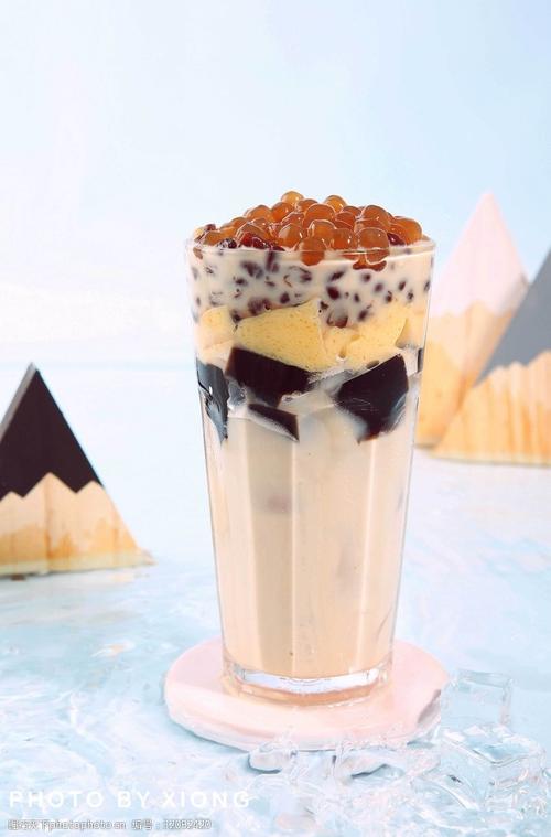 关键词:美味的饮品烧仙草 美味 甜品 饮料 奶茶 烧仙草 摄影 餐饮美食