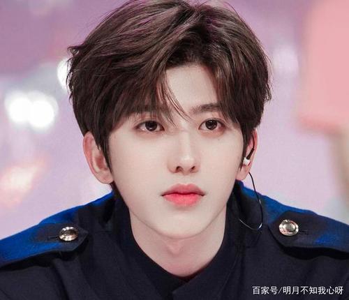 蔡徐坤逆风翻盘,参加《青春有你》爆红,还有什么不