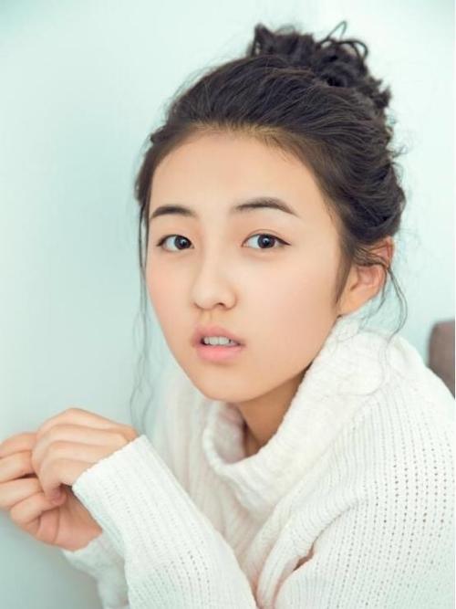 《小别离》里方朵朵扮演者是谁?