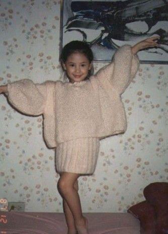 原创直击明星小时候的旧照:林青霞小时候就这么美,你认得出梁朝伟吗