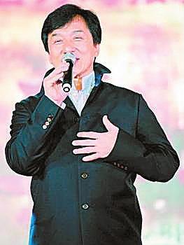 对此成龙介绍道,在演唱完《国家》后,他觉得效果已经很好了,没想到