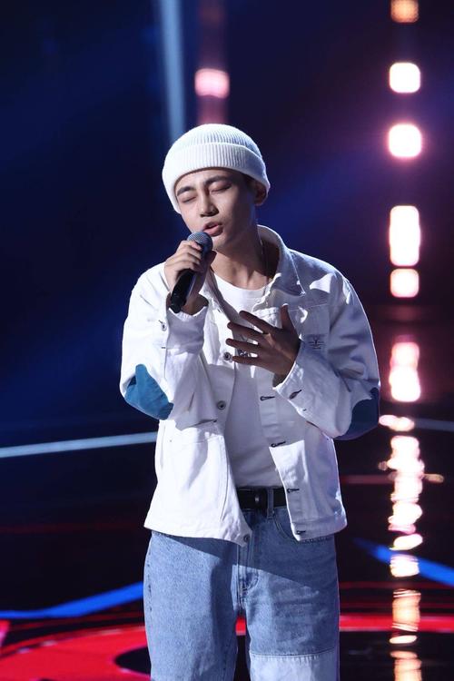 才旺罗布好声音首秀晋级藏族音乐才子魔音唱功获赞