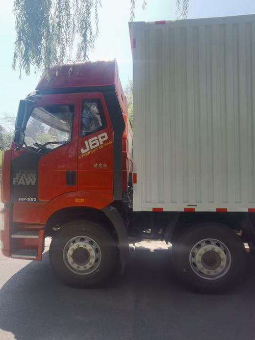 这款发动机最大输出功率达560马力,最大扭矩为2600牛米,具有动力强劲