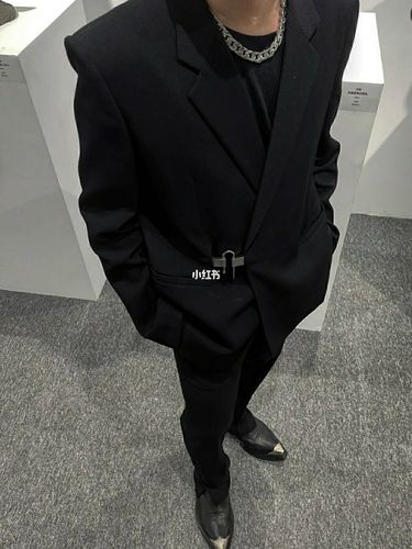 纪梵希锁扣西服_纪梵希怎么样_西服_杭州攻略_ootd_lo