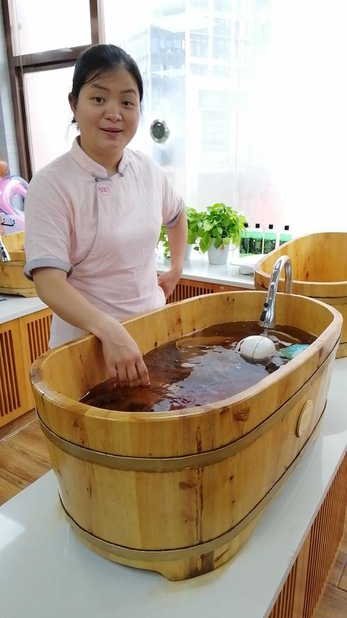 仅售128元,价值198元小儿草本浴推拿调理套餐,节假日