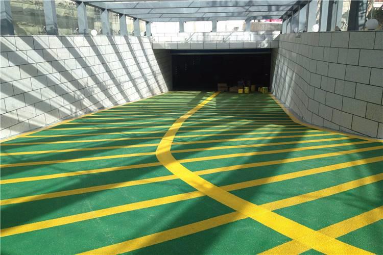 车库出入口防滑坡道_防滑坡道_环氧地坪,自流平水泥