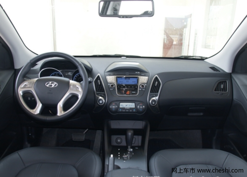 北京现代ix35内饰配置丰富