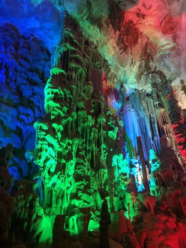 巴马水晶宫景区旅游攻略 之景点8(8/共17页)