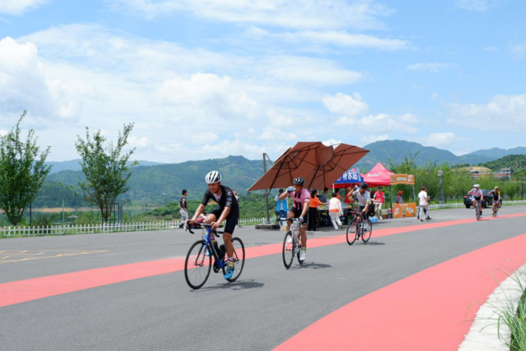 泰顺百丈镇国家3a级旅游景区