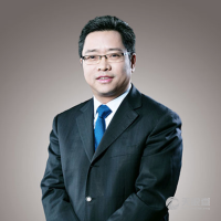 董梁