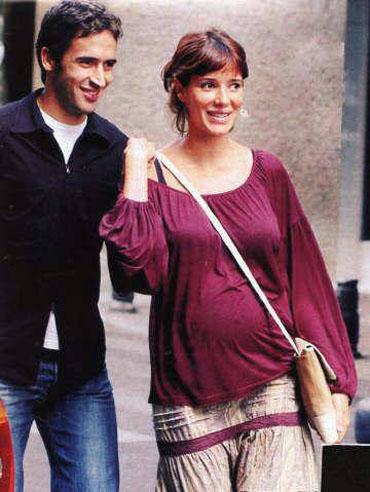 前锋:马曼.桑斯(劳尔妻子)