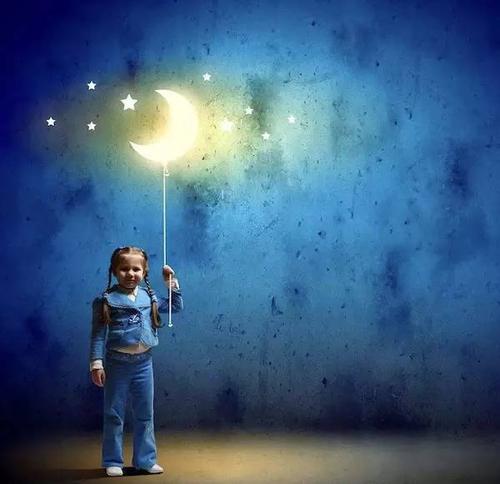 bluefish||用生命丈量梦想 ——读《月亮和六便士》有