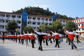 十堰市柳林中学