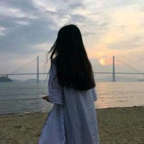 女生背影头像