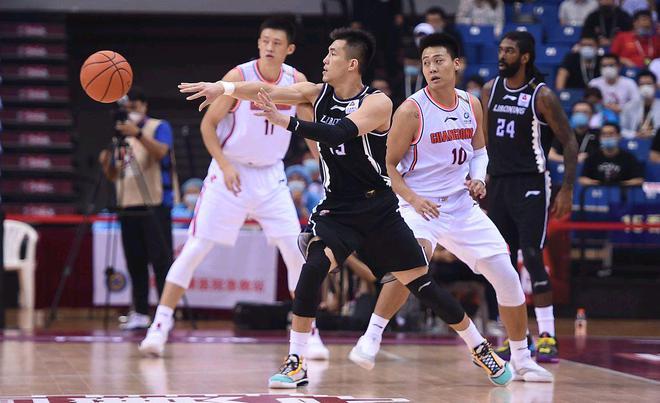 格局变更cba三大强队崛起上海首钢成冲冠大热辽宁广东难进四强